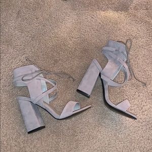 Heels *CONSIDERING ALL OFFERS MADE*